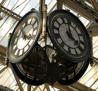 Station clock, Waterloo Station